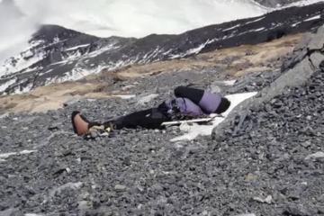 Mount Everest Sleeping Beauty: Francys Arsentiev