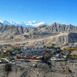 Trekking to Lo Manthang