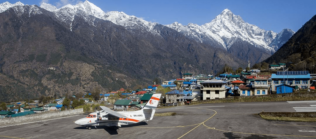 My backpacking trip to Mount Everest 1 Flight to Lukla: A Survival Guide